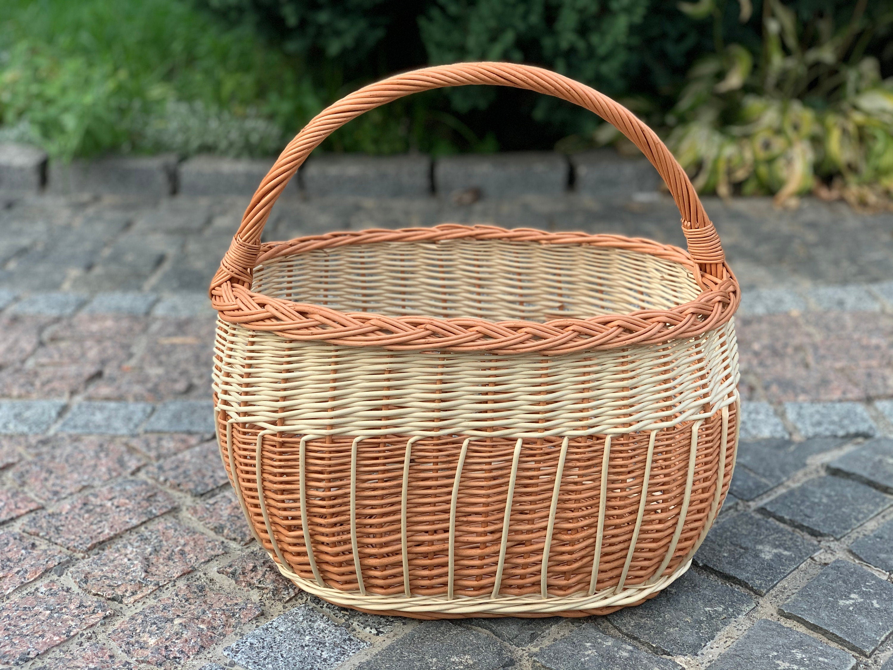 Willow Market Basket, Handmade Willow Basket, Woven Wicker Basket, Gathering Basket, Woven Picnic Basket