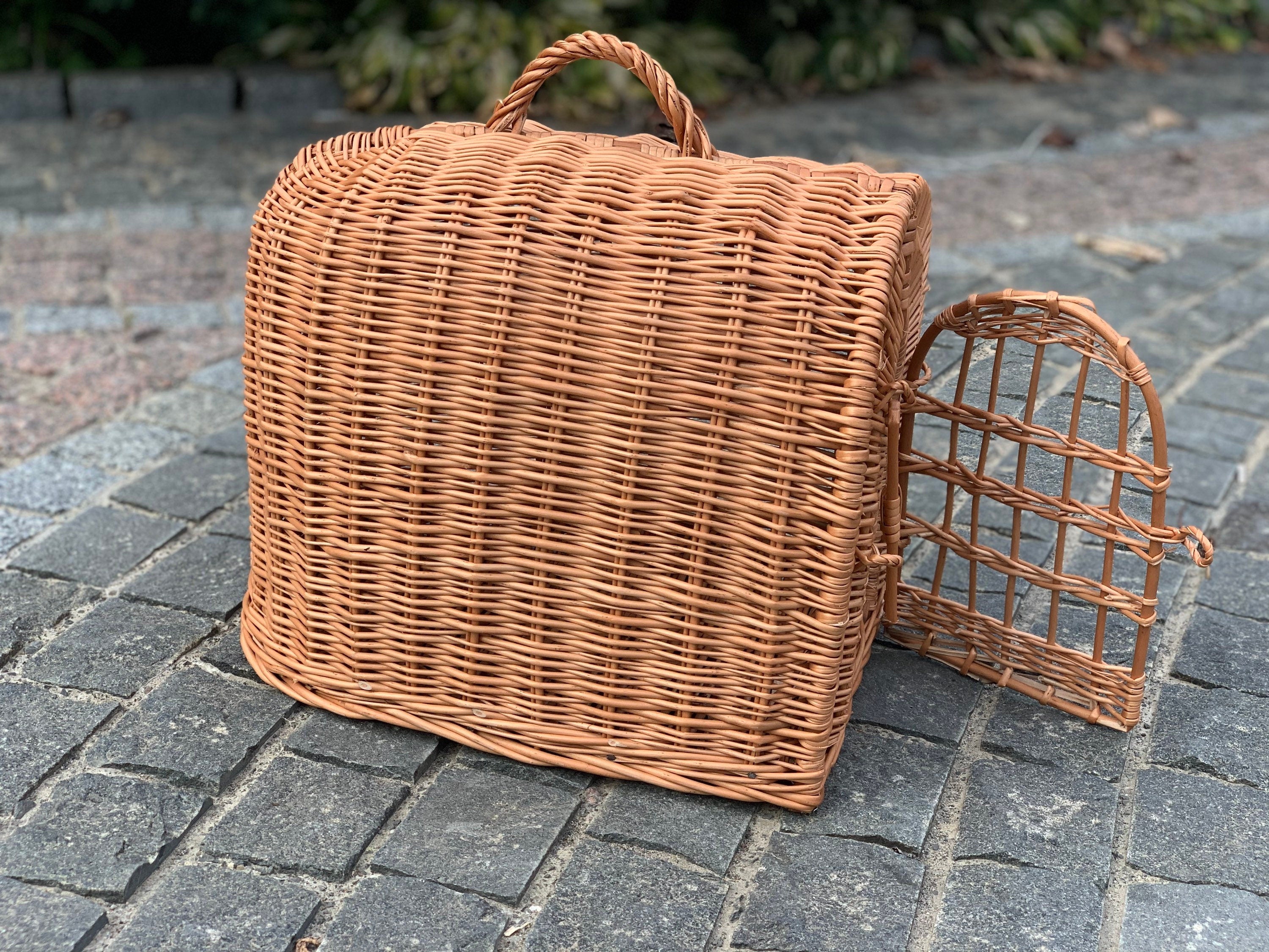 Wicker Pet Carrier, Pet Basket, House for animals