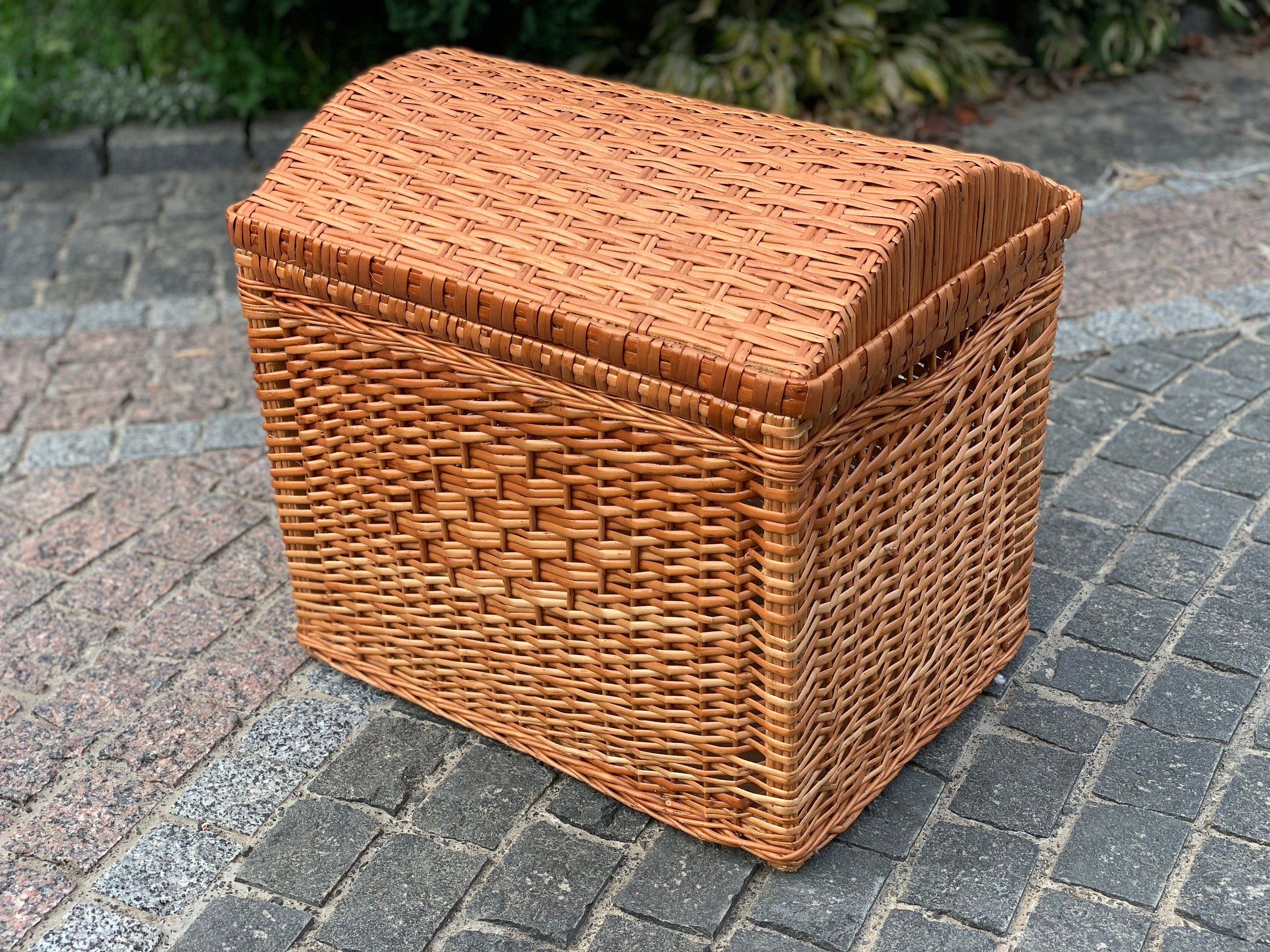 Wicker laundry basket with lid, wicker basket, wicker basket for bathroom