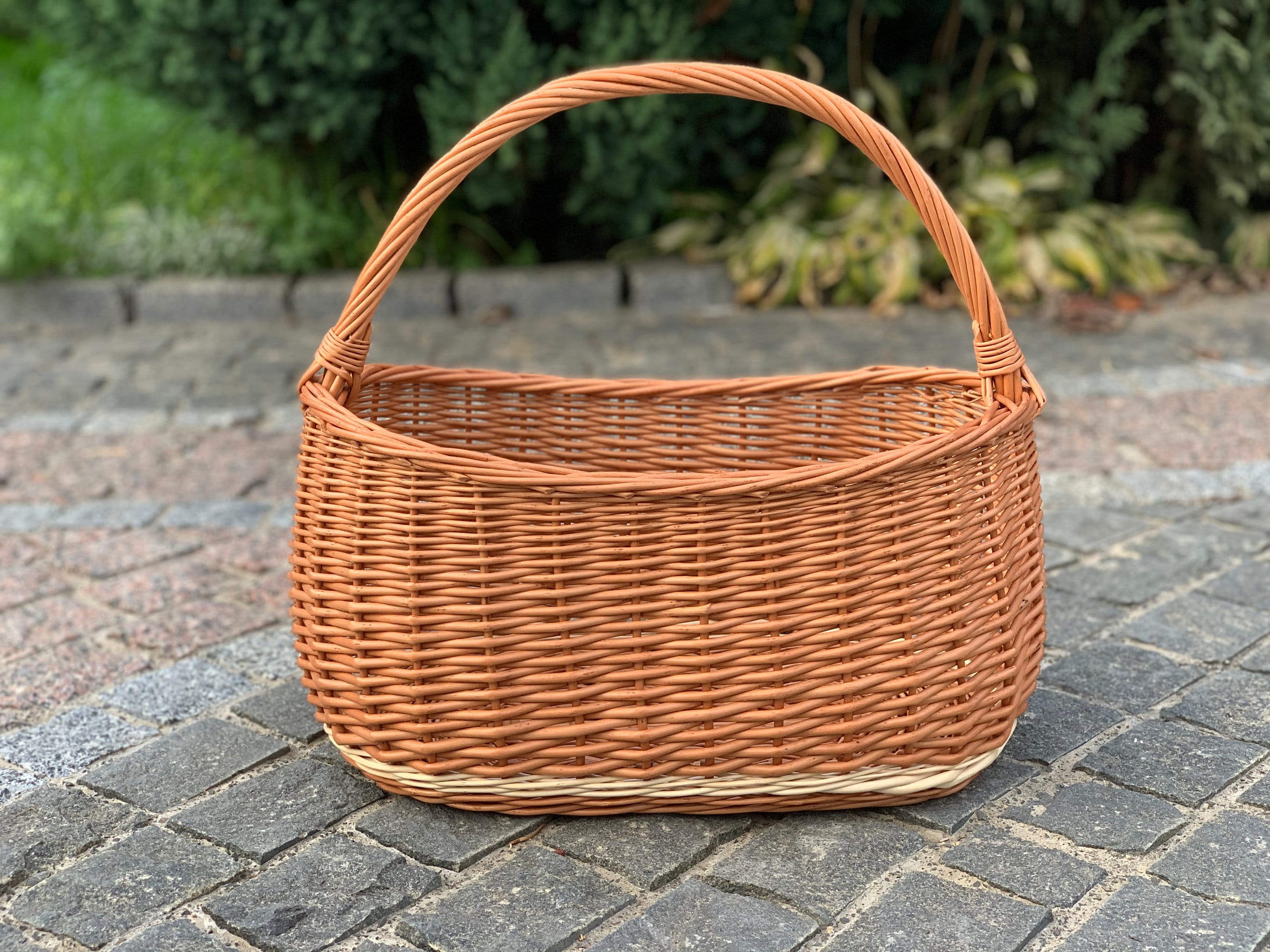 Willow Market Basket, Kids Willow Basket, round handled basket, flower girl basket,Small Rustic Basket