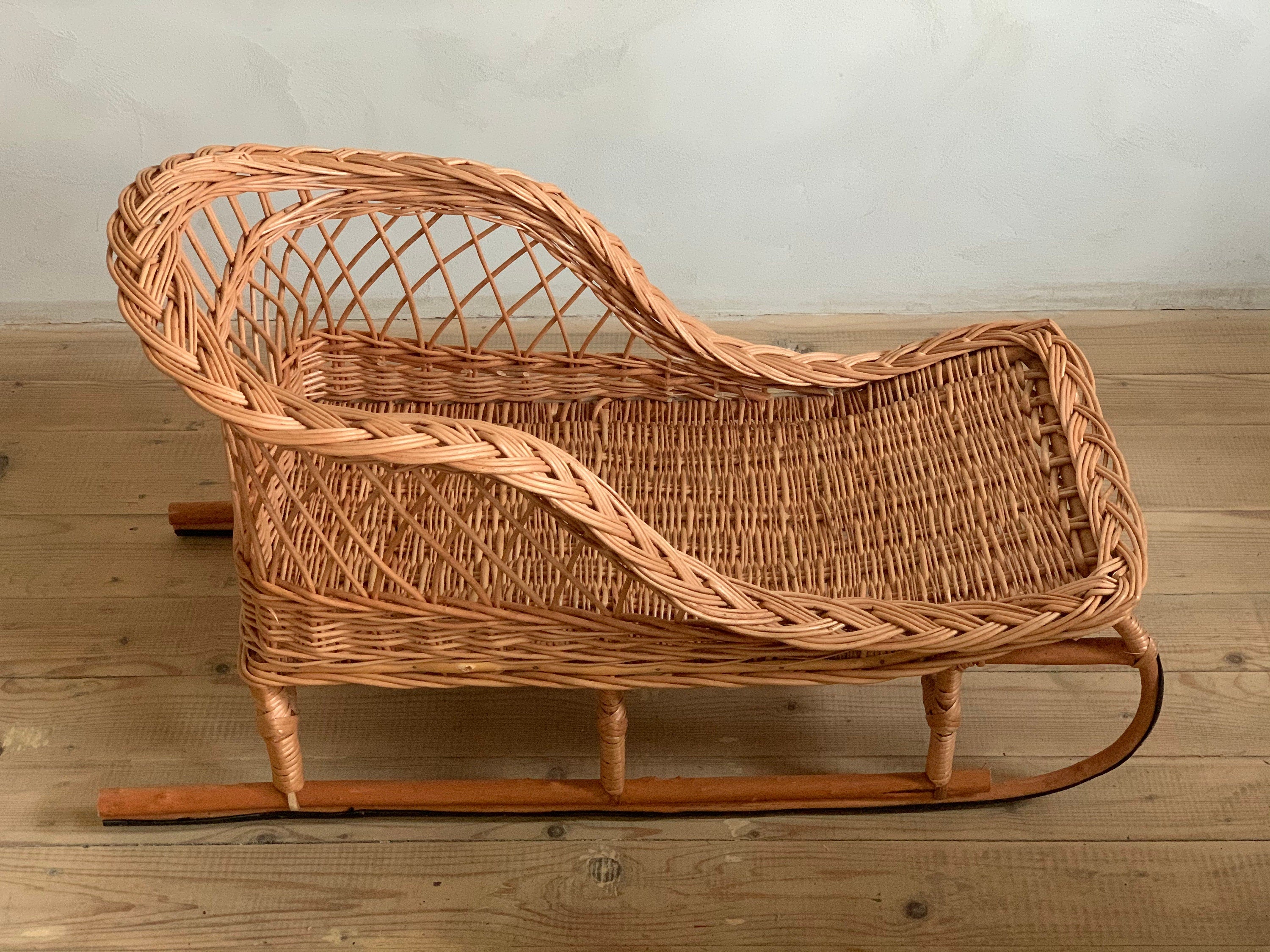Children's Christmas sled, Santa's sleigh, sleigh, Vintage sleigh