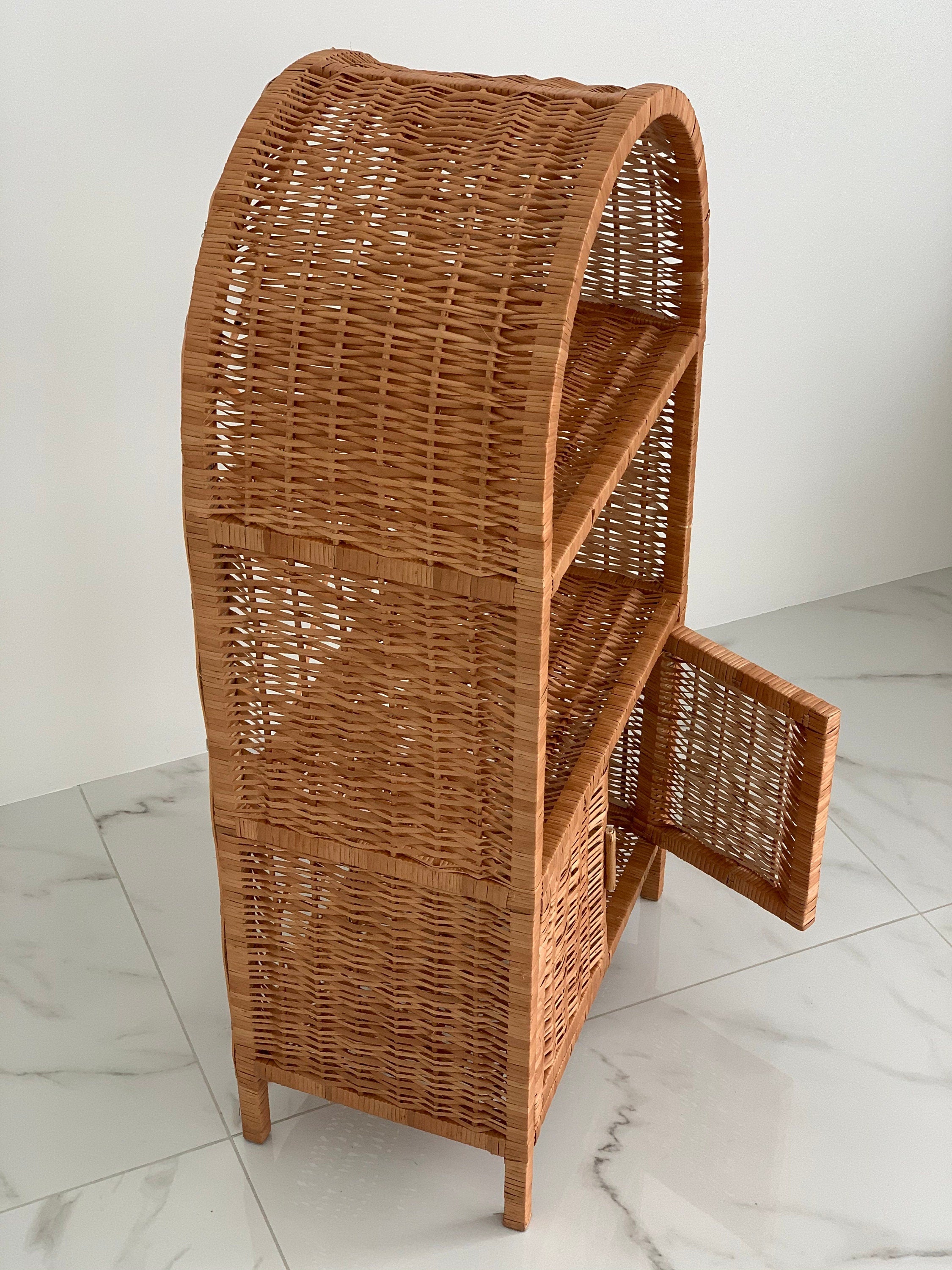 Сhest of drawers,Wicker shelf, Wicker Dresser