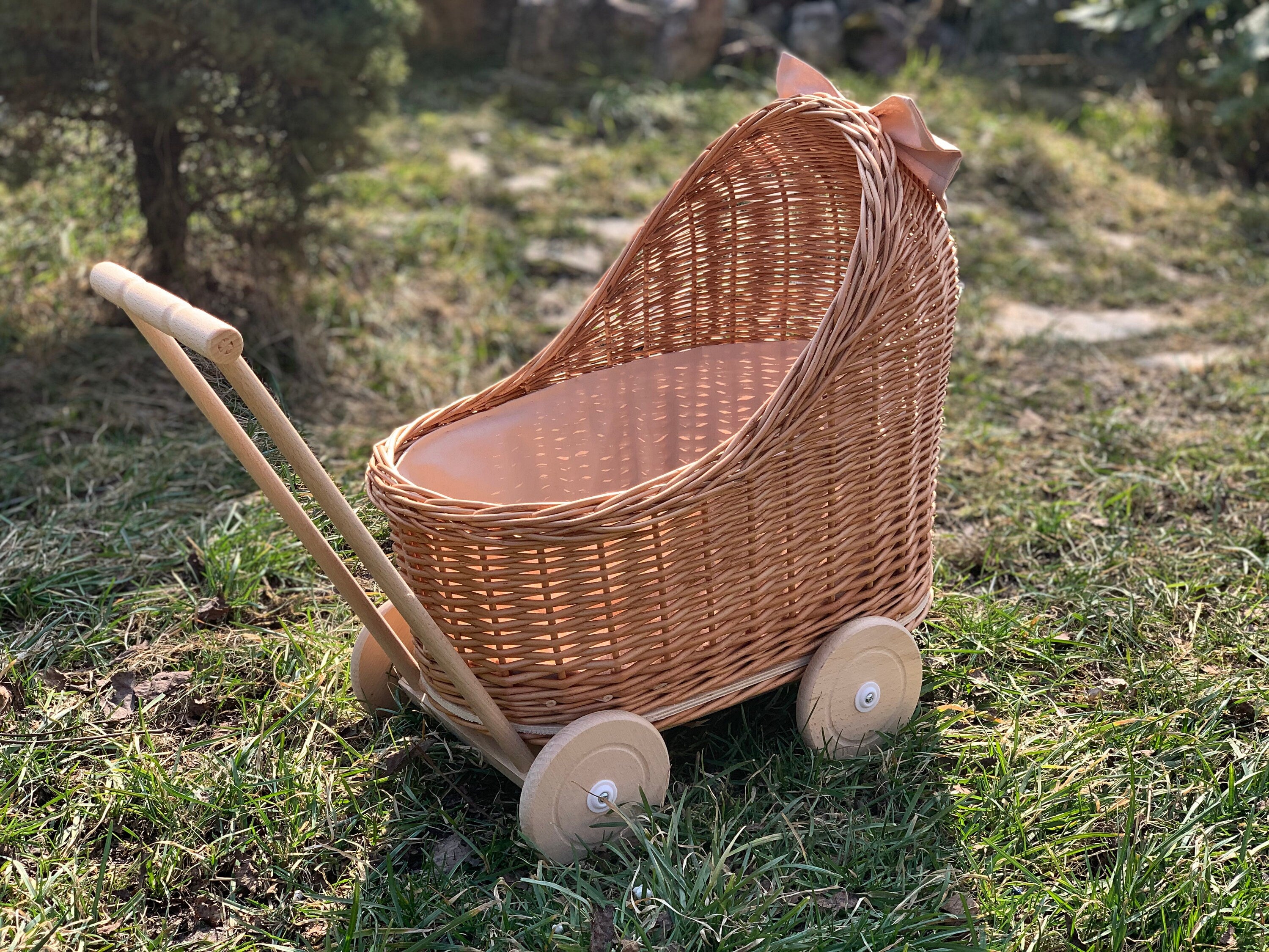Wicker Baby Carriage, Doll Stroller, Doll Pram, Wicker Doll Stroller, Wicker Doll Pram, Wicker Willow Doll Stroller