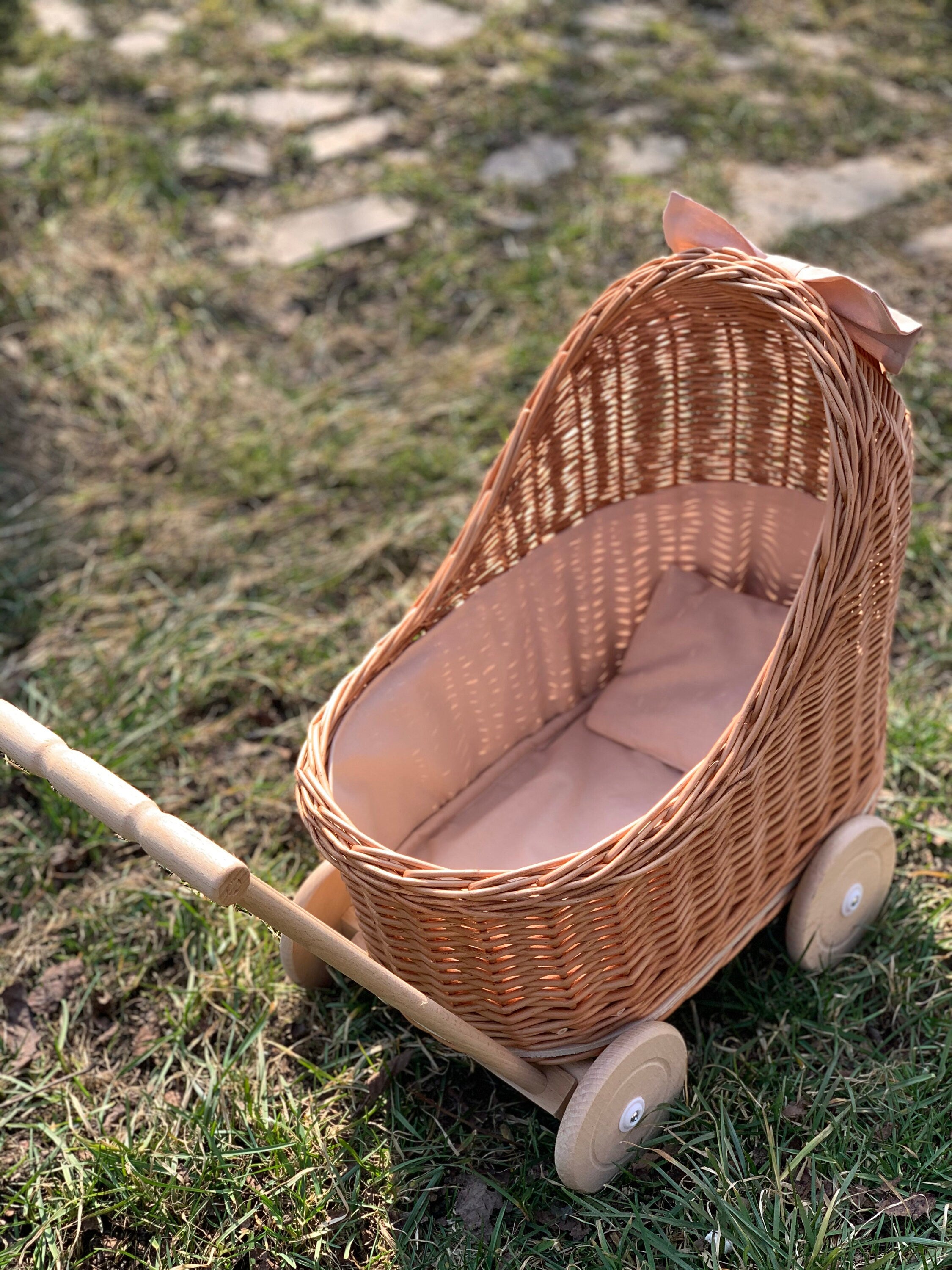 Wicker Baby Carriage, Doll Stroller, Doll Pram, Wicker Doll Stroller, Wicker Doll Pram, Wicker Willow Doll Stroller