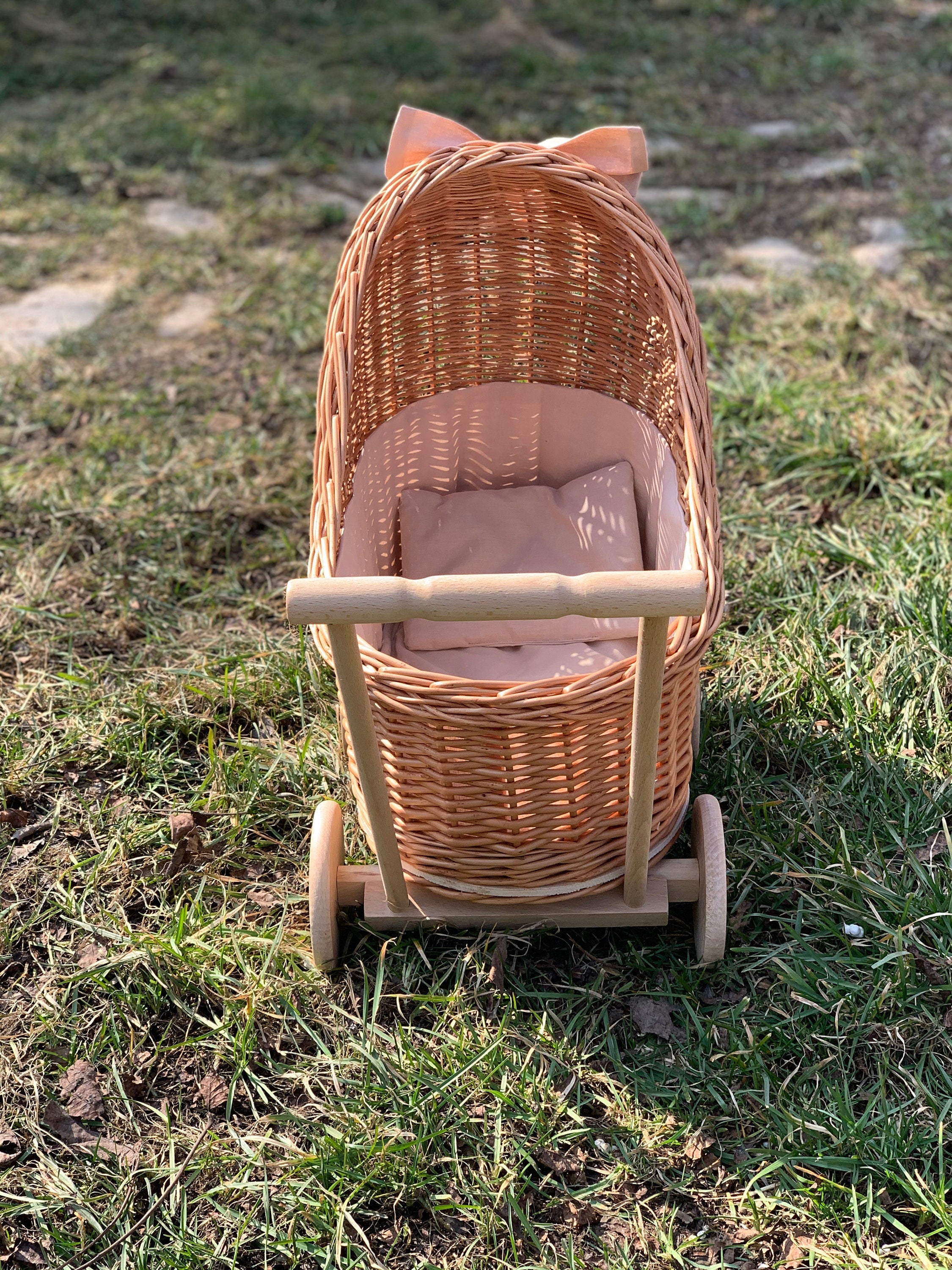 Wicker Baby Carriage, Doll Stroller, Doll Pram, Wicker Doll Stroller, Wicker Doll Pram, Wicker Willow Doll Stroller