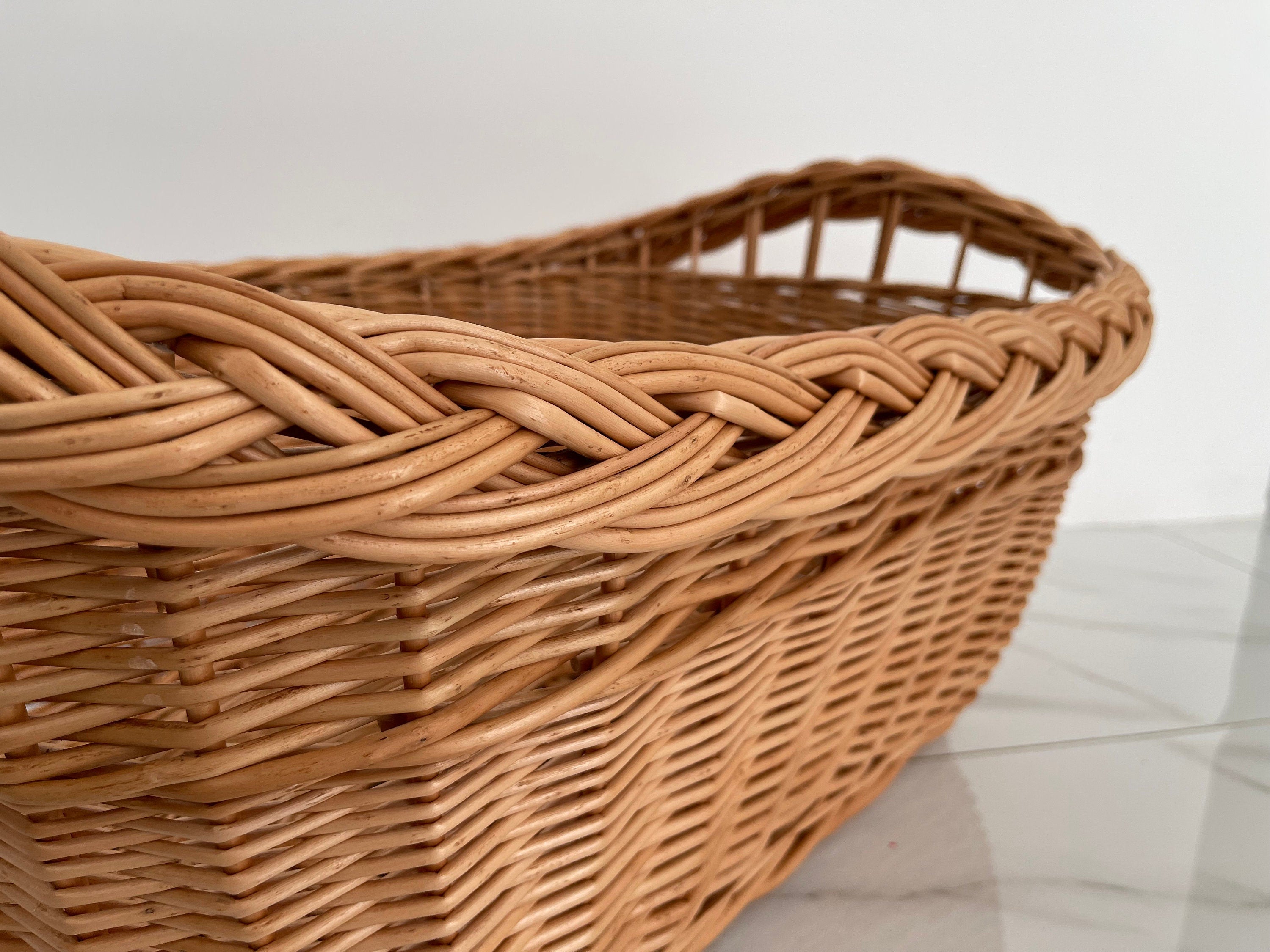 Large Wicker Laundry Basket, Handled Oval Basket, Large Storage Basket, Laundry Hamper