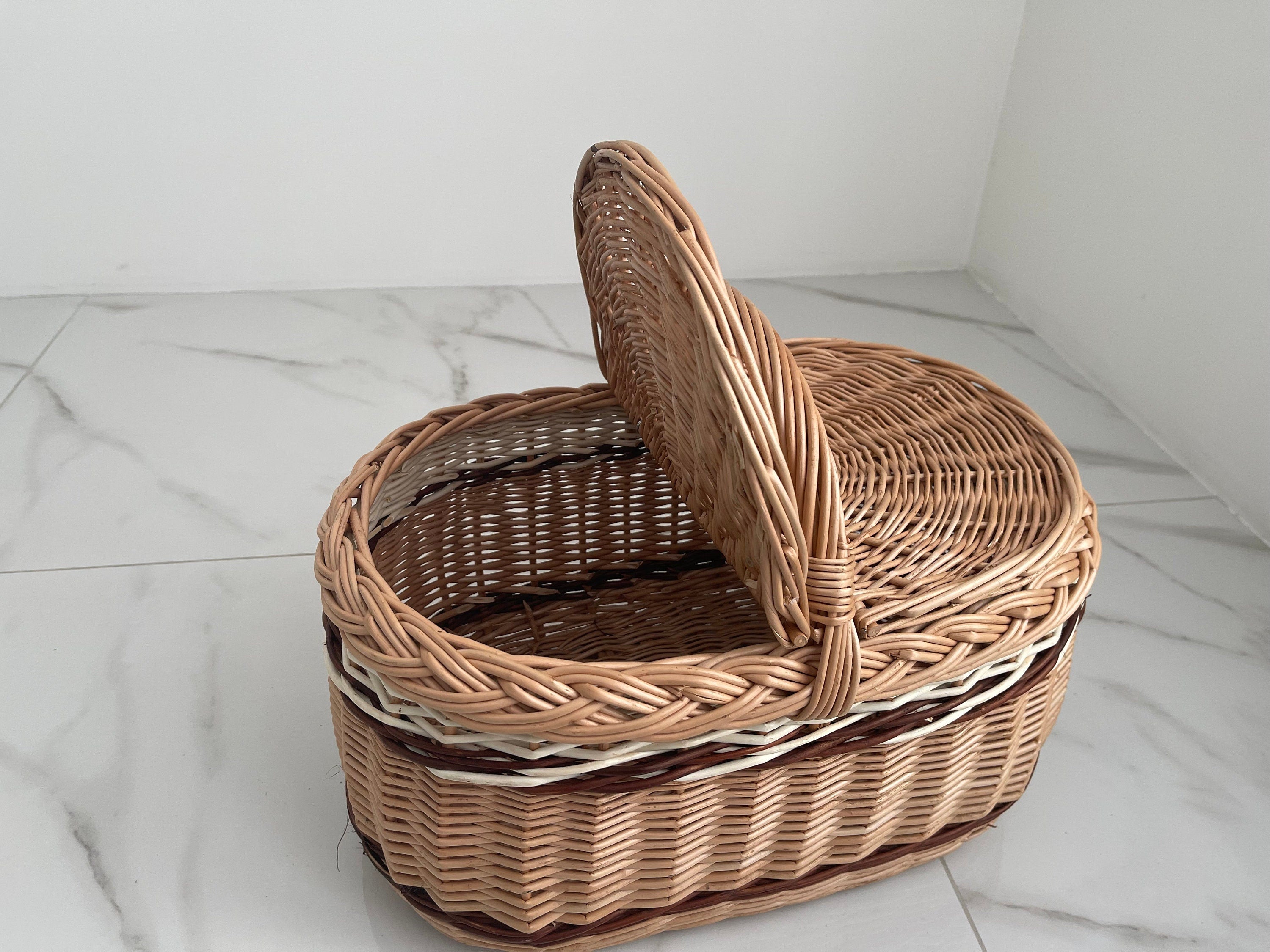 Wicker basket, Picnic basket, Picnic Wicker Basket, Handwoven Picnic Basket, basket with lid