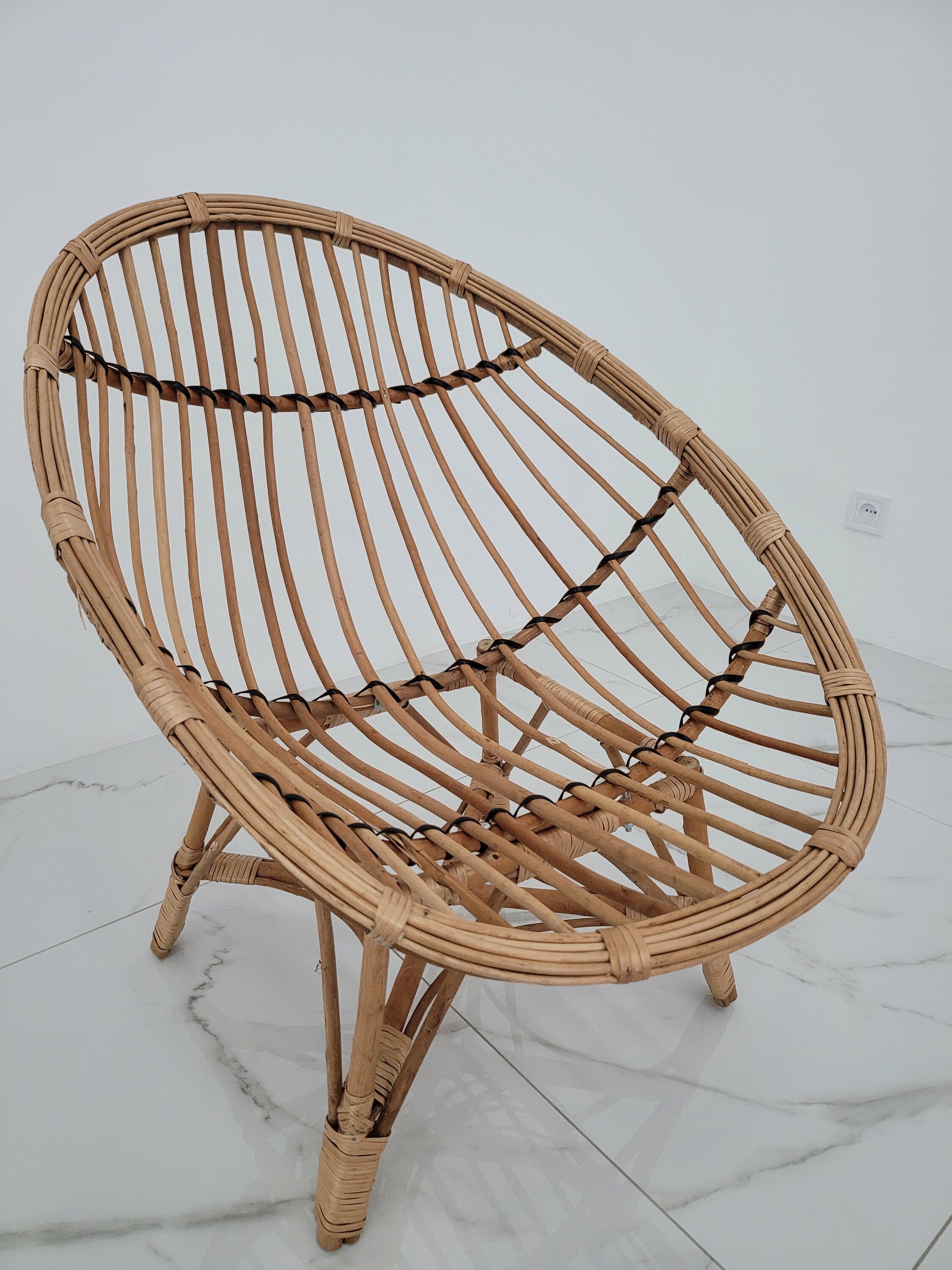 Patio chairs, Rattan chairs, Wood furniture